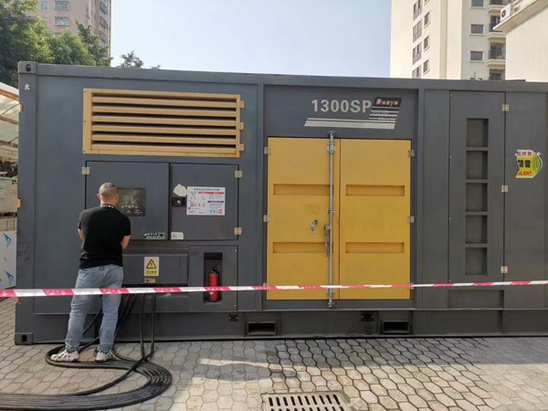 托克逊500KW发电机组冬季应该配多大的启动电瓶？